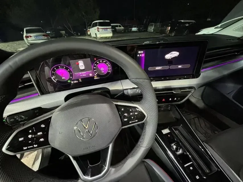 2024 Volkswagen Lamando 1.4T 150HP L4 7DCT,autocango,china used car exporter,china ev exporter,chinese used car exporter,chinese used ev exporter