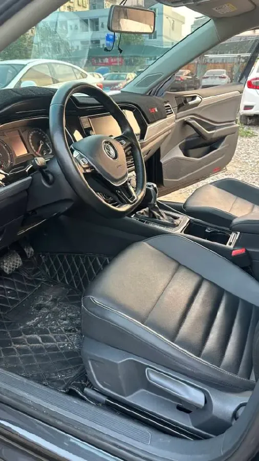 2020 Volkswagen Sagitar 1.4T 150HP L4 7DCT,autocango,china used car exporter,china ev exporter,chinese used car exporter,chinese used ev exporter