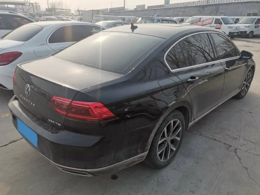 2020 Volkswagen Magotan 2.0T 186HP L4 7DCT,autocango,china used car exporter,china ev exporter,chinese used car exporter,chinese used ev exporter
