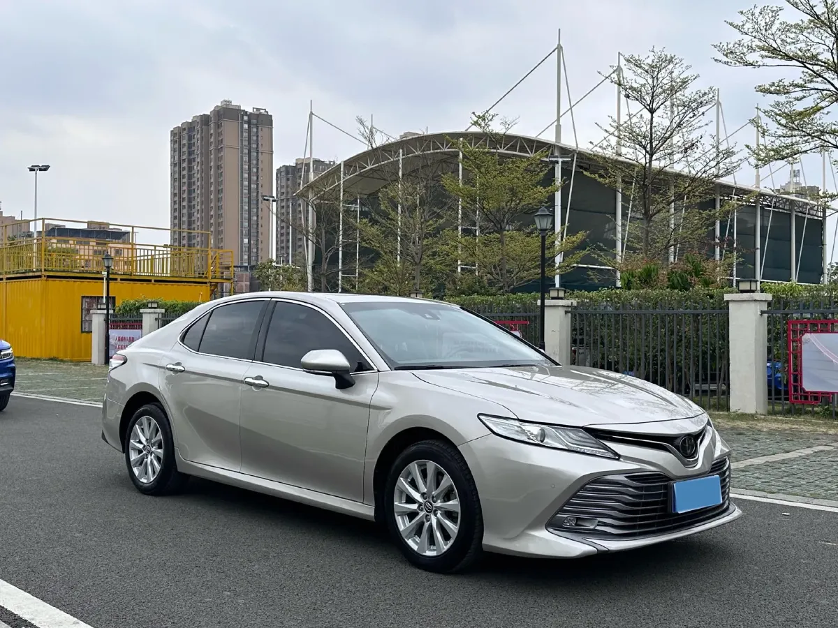 2021 Toyota Camry 2.0L 178HP L4 CVT,autocango,china used car exporter,china ev exporter,chinese used car exporter,chinese used ev exporter