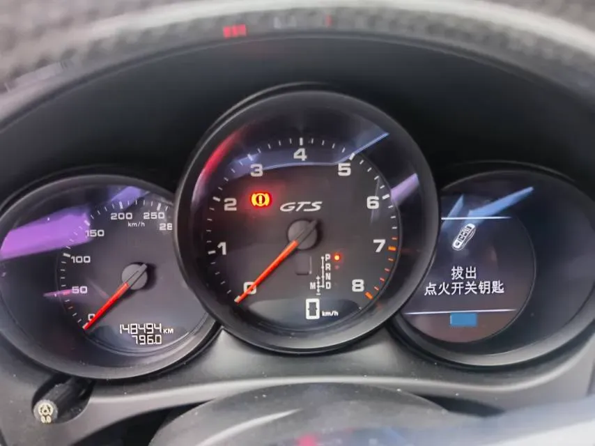 2017 Porsche Macan 3.0T 360HP V6 7DCT,autocango,china used car exporter,china ev exporter,chinese used car exporter,chinese used ev exporter