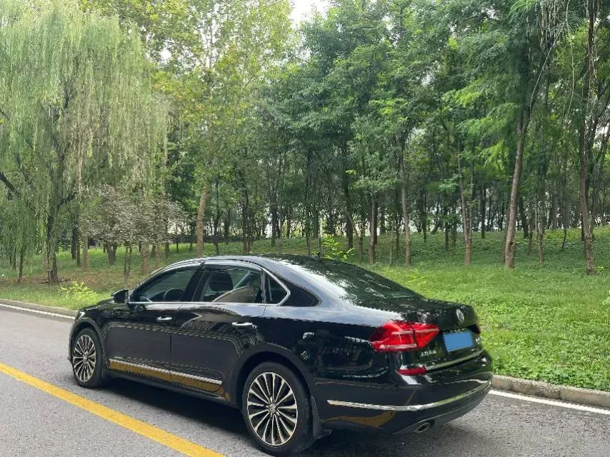 2017 Volkswagen Passat 1.8T 180HP L4 7DCT,autocango,china used car exporter,china ev exporter,chinese used car exporter,chinese used ev exporter