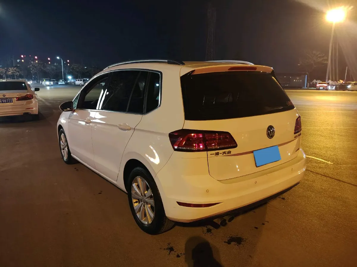 2018 Volkswagen Golf Sportsvan 1.4T 131HP L4 7DCT,autocango,china used car exporter,china ev exporter,chinese used car exporter,chinese used ev exporter