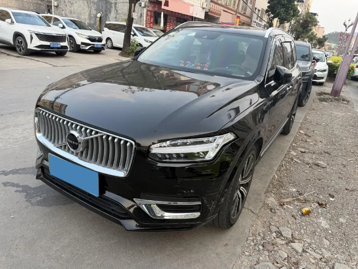 2022 Volvo XC90 PHEV 2.0T 303HP L4 8AT PHEV 11.6KWH,autocango,china used car exporter,china ev exporter,chinese used car exporter,chinese used ev exporter