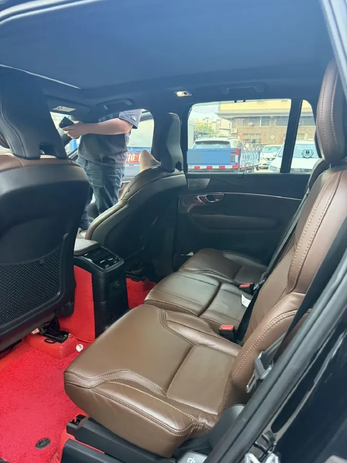 2022 Volvo XC90 PHEV 2.0T 303HP L4 8AT PHEV 11.6KWH,autocango,china used car exporter,china ev exporter,chinese used car exporter,chinese used ev exporter