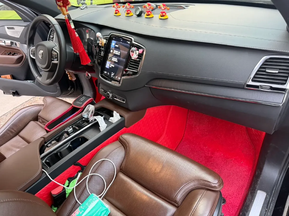 2022 Volvo XC90 PHEV 2.0T 303HP L4 8AT PHEV 11.6KWH,autocango,china used car exporter,china ev exporter,chinese used car exporter,chinese used ev exporter