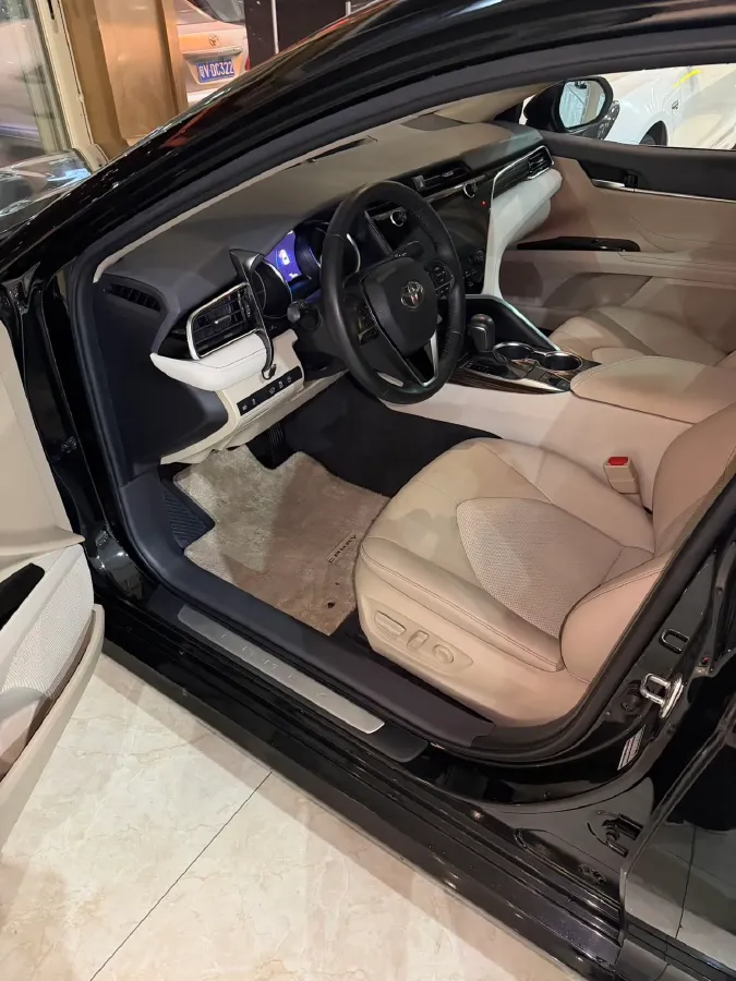 2019 Toyota Camry 2.0L 178HP L4 CVT,autocango,china used car exporter,china ev exporter,chinese used car exporter,chinese used ev exporter