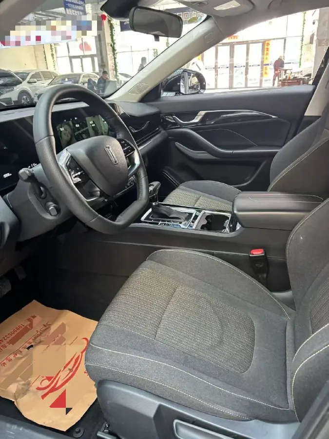 2021 Bestune B70 1.5T 169HP L4 7DCT,autocango,china used car exporter,china ev exporter,chinese used car exporter,chinese used ev exporter