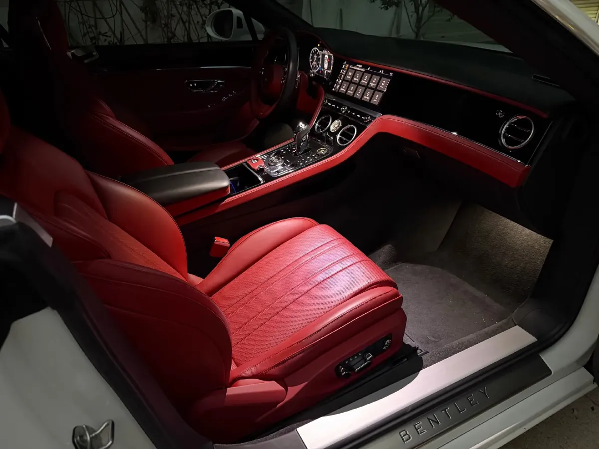 2024 Bentley Continental 4.0T 549HP V8 8DCT,autocango,china used car exporter,china ev exporter,chinese used car exporter,chinese used ev exporter