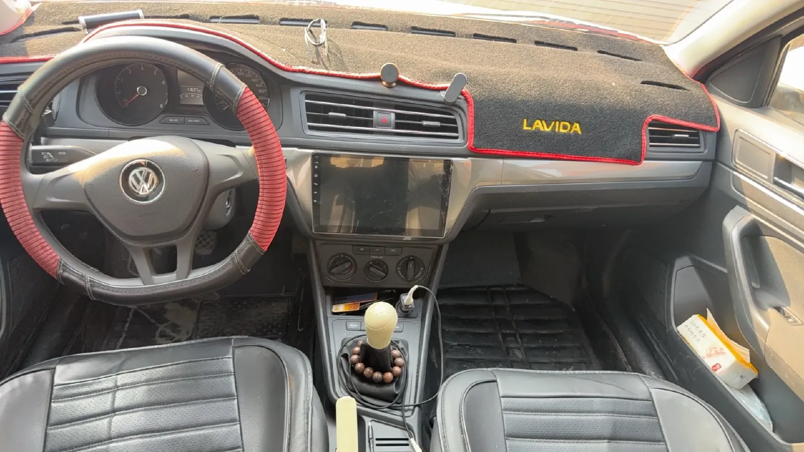 2019 Volkswagen Polo 1.5L 113HP L4 5MT,autocango,china used car exporter,china ev exporter,chinese used car exporter,chinese used ev exporter