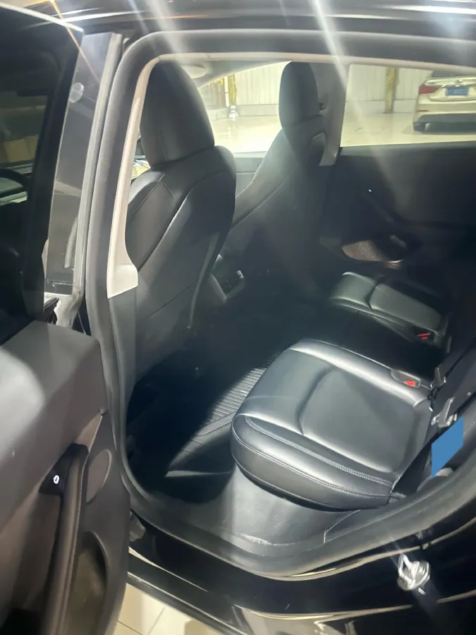 2022 Tesla Model Y BEV 60KWH,autocango,china used car exporter,china ev exporter,chinese used car exporter,chinese used ev exporter