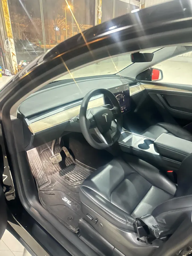 2022 Tesla Model Y BEV 60KWH,autocango,china used car exporter,china ev exporter,chinese used car exporter,chinese used ev exporter
