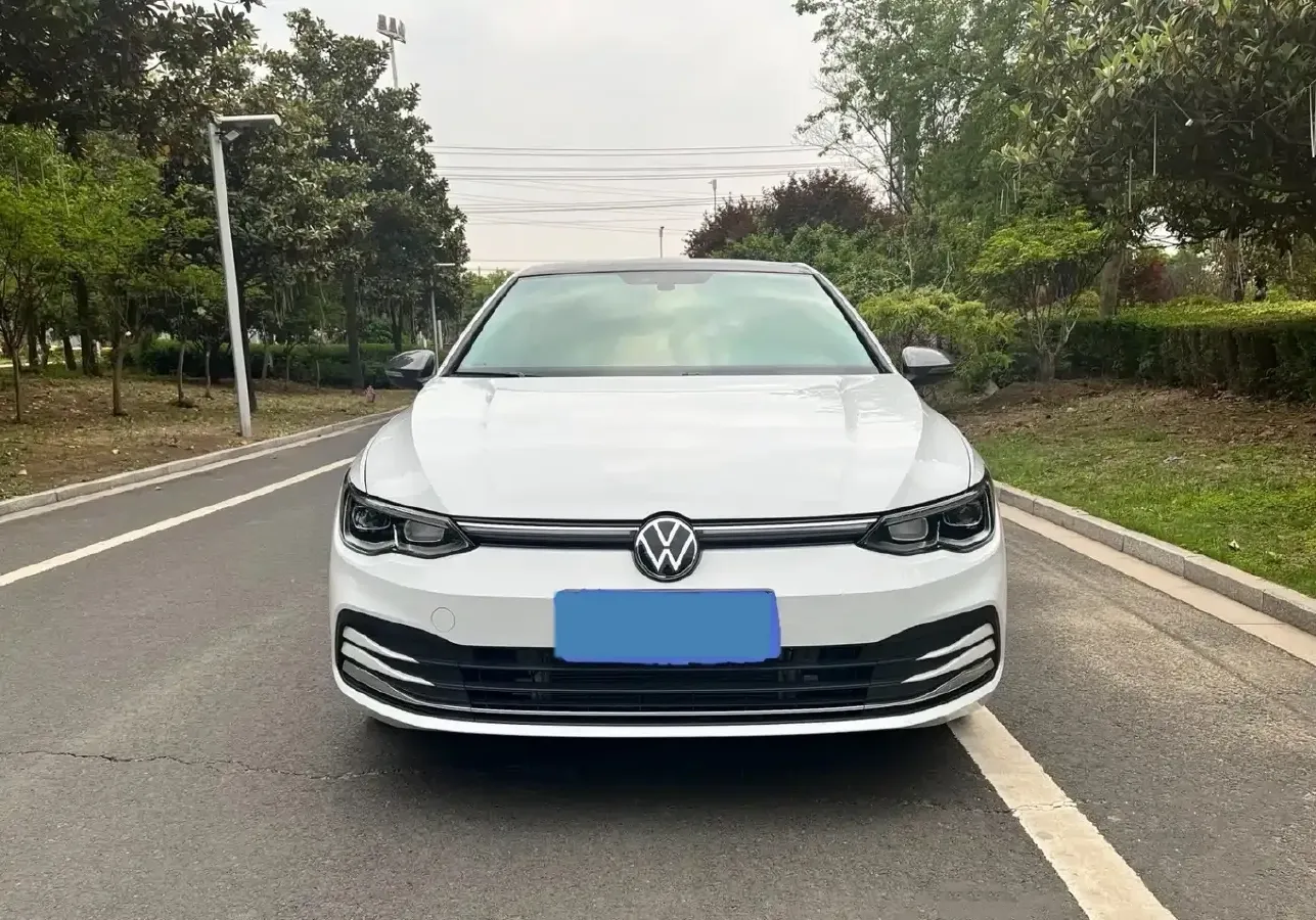 2023 Volkswagen Golf 1.4T 150HP L4 7DCT,autocango,china used car exporter,china ev exporter,chinese used car exporter,chinese used ev exporter