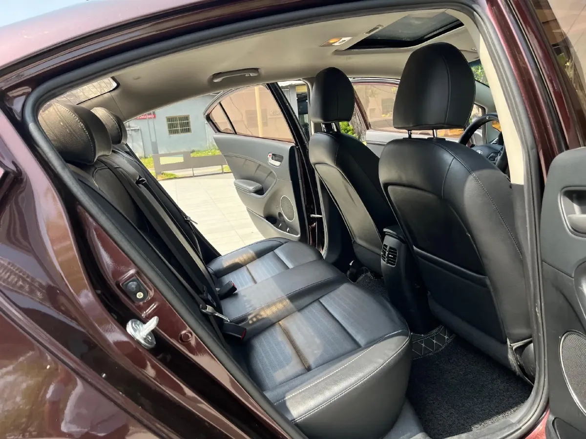 2017 Kia K3 1.6L 128HP L4 6AT,autocango,china used car exporter,china ev exporter,chinese used car exporter,chinese used ev exporter