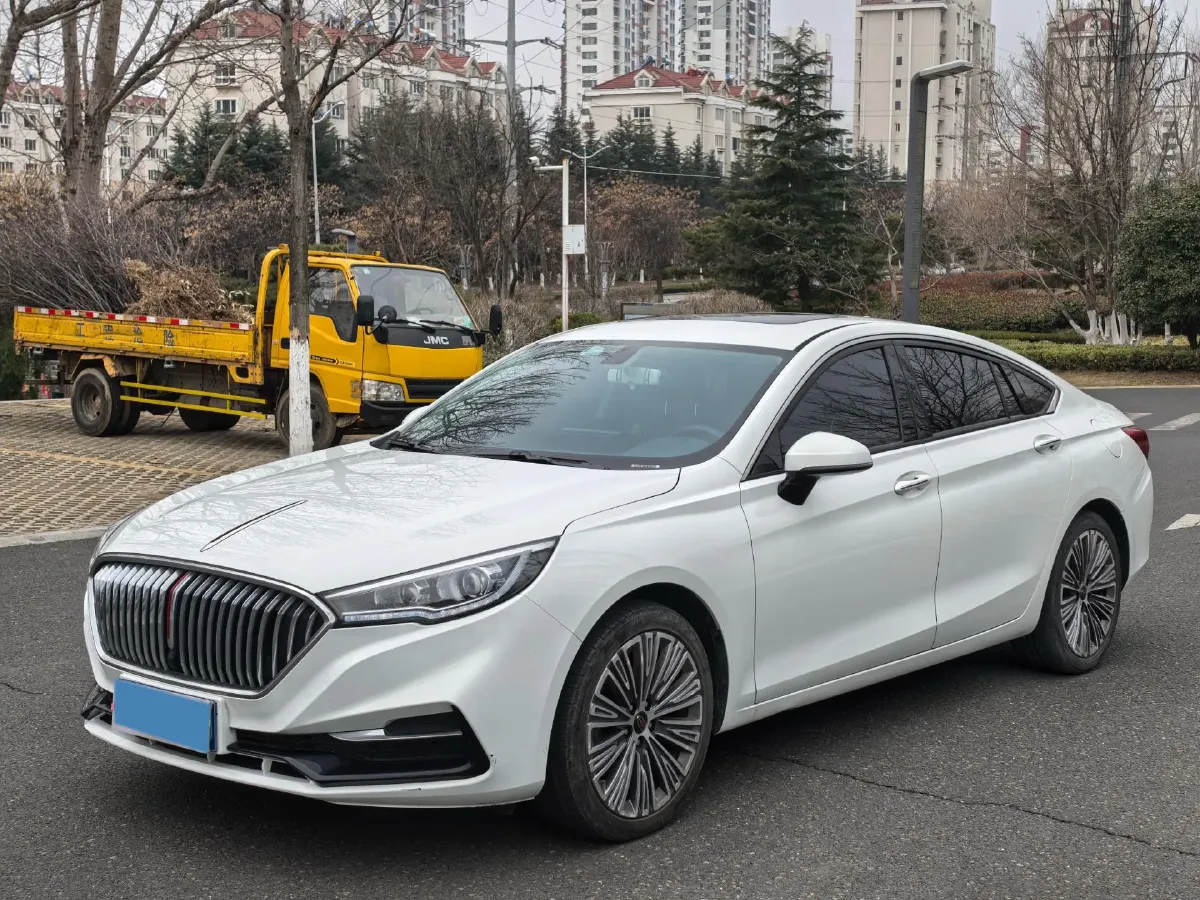 2020 HongQi H5 1.5T 169HP L4 7DCT,autocango,china used car exporter,china ev exporter,chinese used car exporter,chinese used ev exporter