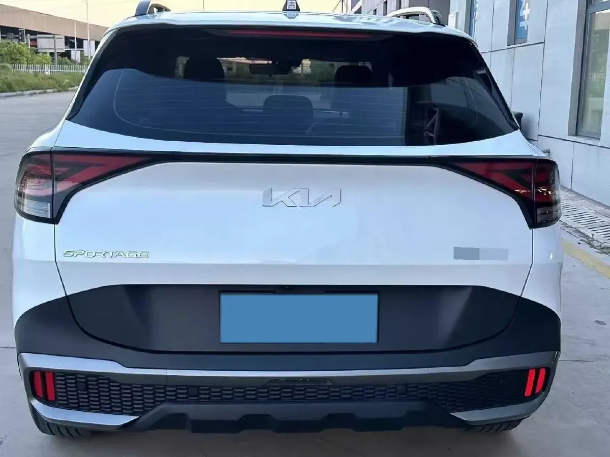 2025 Kia Sportage 1.5T 200HP L4 8AT,autocango,china used car exporter,china ev exporter,chinese used car exporter,chinese used ev exporter