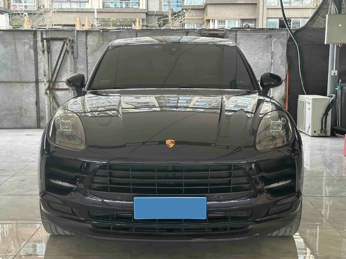 2020 Porsche Macan 2.0T 252HP L4 7DCT,autocango,china used car exporter,china ev exporter,chinese used car exporter,chinese used ev exporter