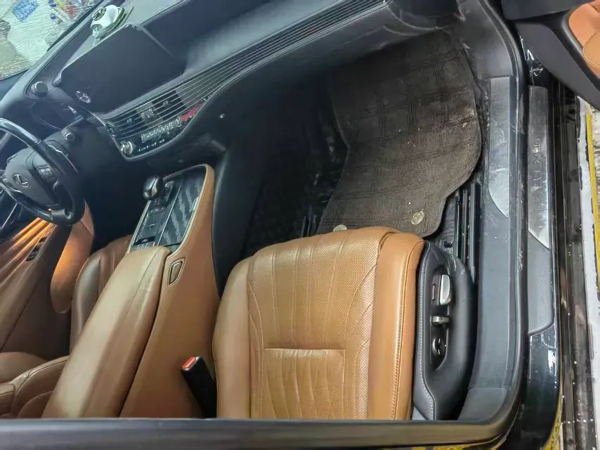 2021 Lexus LS 3.5L 299HP V6 E-CVT Hybrid,autocango,china used car exporter,china ev exporter,chinese used car exporter,chinese used ev exporter