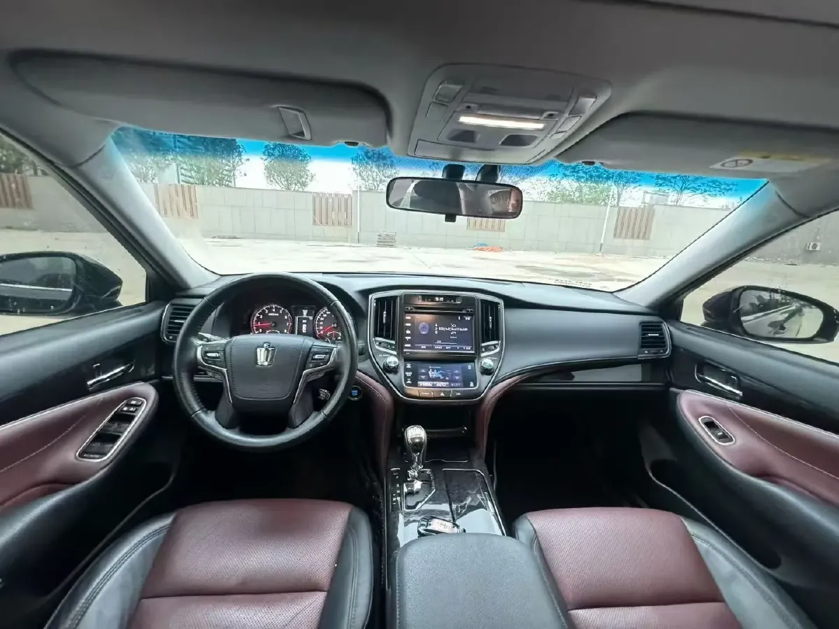 2018 Toyota Highlander 2.0T 220HP L4 6AT,autocango,china used car exporter,china ev exporter,chinese used car exporter,chinese used ev exporter