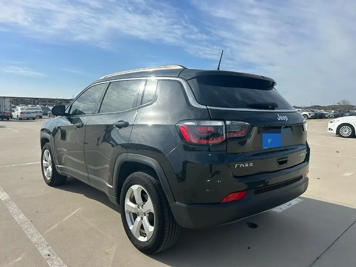 2020 Jeep Compass 1.3T 173HP L4 7DCT,autocango,china used car exporter,china ev exporter,chinese used car exporter,chinese used ev exporter