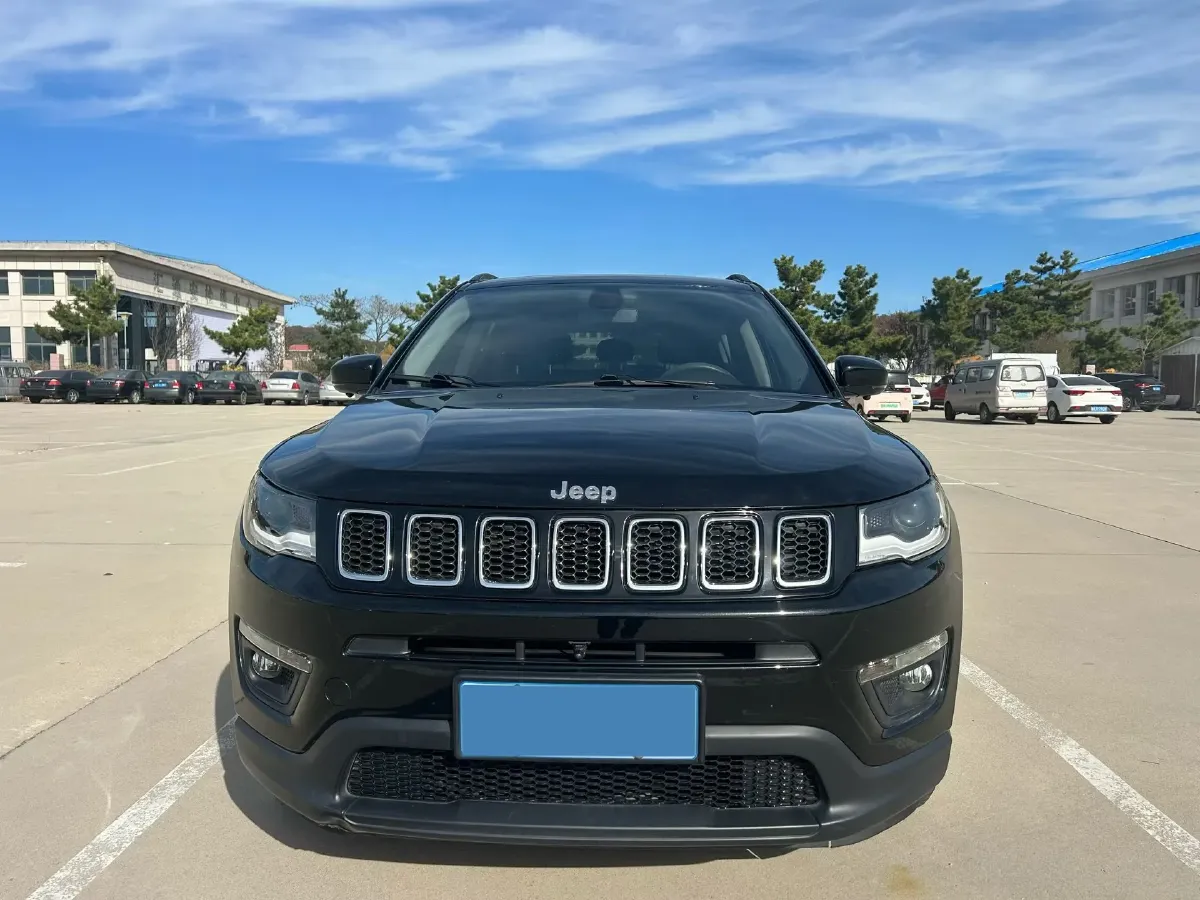 2020 Jeep Compass 1.3T 173HP L4 7DCT,autocango,china used car exporter,china ev exporter,chinese used car exporter,chinese used ev exporter