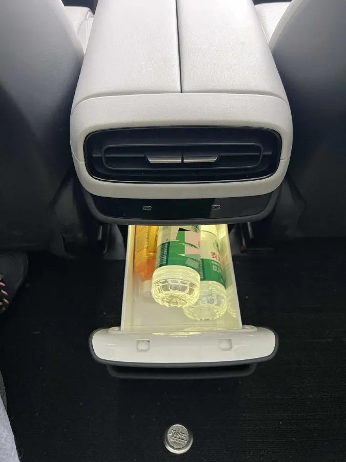 2024 MI SU7 BEV 94.3KWH,autocango,china used car exporter,china ev exporter,chinese used car exporter,chinese used ev exporter