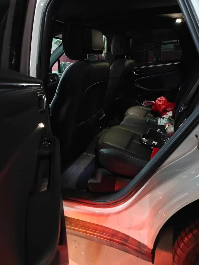 2022 BMW 5 Series 3.0T 340HP L6 8AT,autocango,china used car exporter,china ev exporter,chinese used car exporter,chinese used ev exporter