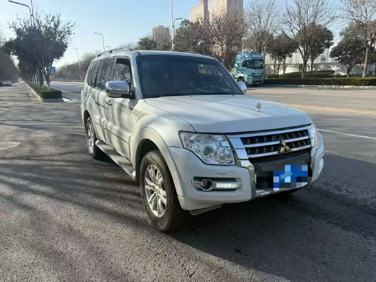 2017 Honda Jade 1.8L 141HP L4 5AT,autocango,china used car exporter,china ev exporter,chinese used car exporter,chinese used ev exporter