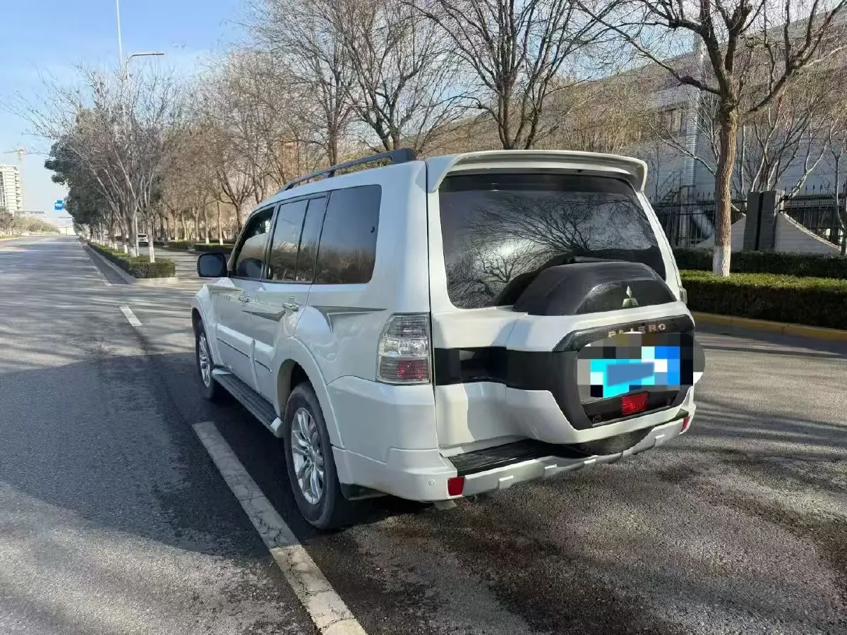 2017 Honda Jade 1.8L 141HP L4 5AT,autocango,china used car exporter,china ev exporter,chinese used car exporter,chinese used ev exporter