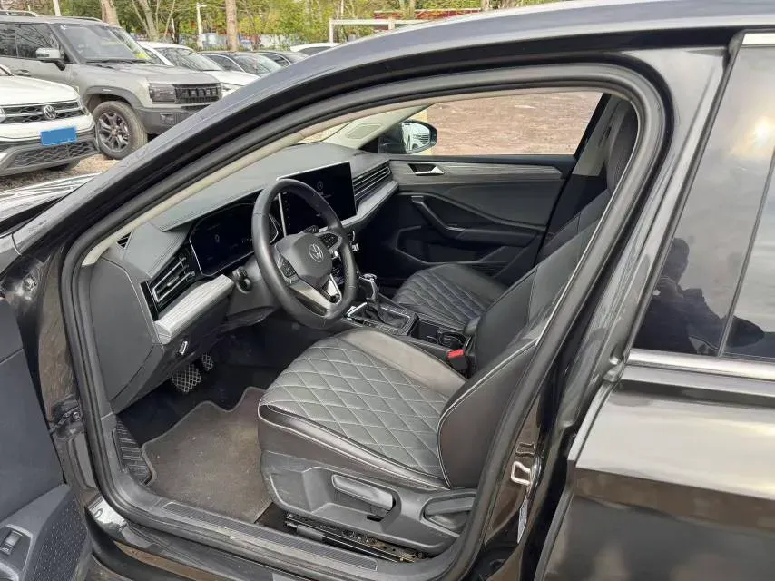 2023 Volkswagen Sagitar 1.2T 116HP L4 7DCT,autocango,china used car exporter,china ev exporter,chinese used car exporter,chinese used ev exporter