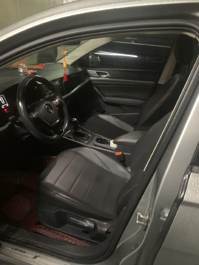 2018 Volkswagen Lavida 1.2T 116HP L4 7DCT,autocango,china used car exporter,china ev exporter,chinese used car exporter,chinese used ev exporter