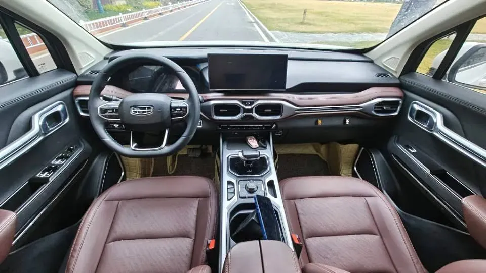 2020 Geely Okavango 1.8T 184HP L4 7DCT,autocango,china used car exporter,china ev exporter,chinese used car exporter,chinese used ev exporter