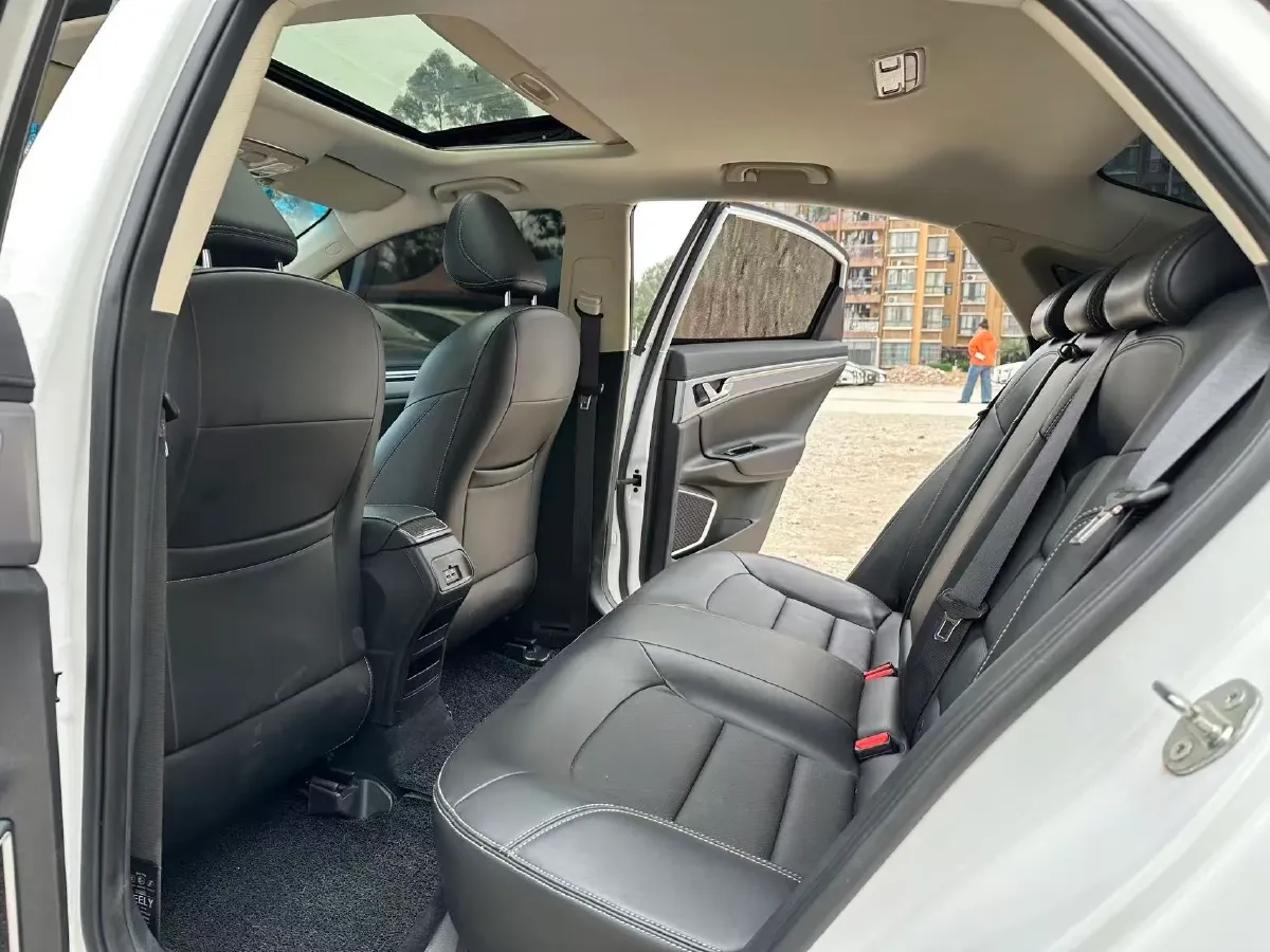 2019 Geely Emgrand GL 1.4T 141HP L4 CVT,autocango,china used car exporter,china ev exporter,chinese used car exporter,chinese used ev exporter