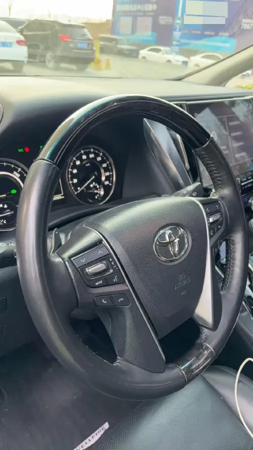 2023 Toyota Vellfire 2.5L 117HP L4 E-CVT Hybrid,autocango,china used car exporter,china ev exporter,chinese used car exporter,chinese used ev exporter