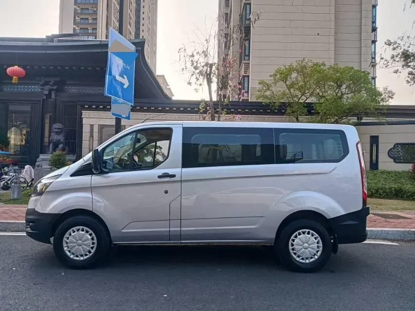 2017 Volkswagen C-Trek 1.4T 131HP L4 5MT,autocango,china used car exporter,china ev exporter,chinese used car exporter,chinese used ev exporter