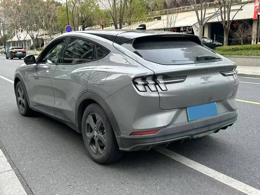 2021 Audi Q2L 1.4T 150HP L4 7DCT,autocango,china used car exporter,china ev exporter,chinese used car exporter,chinese used ev exporter