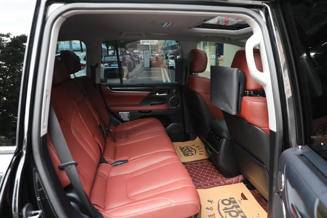 2019 Lexus LX 5.7L 367HP V8 8AT,autocango,china used car exporter,china ev exporter,chinese used car exporter,chinese used ev exporter