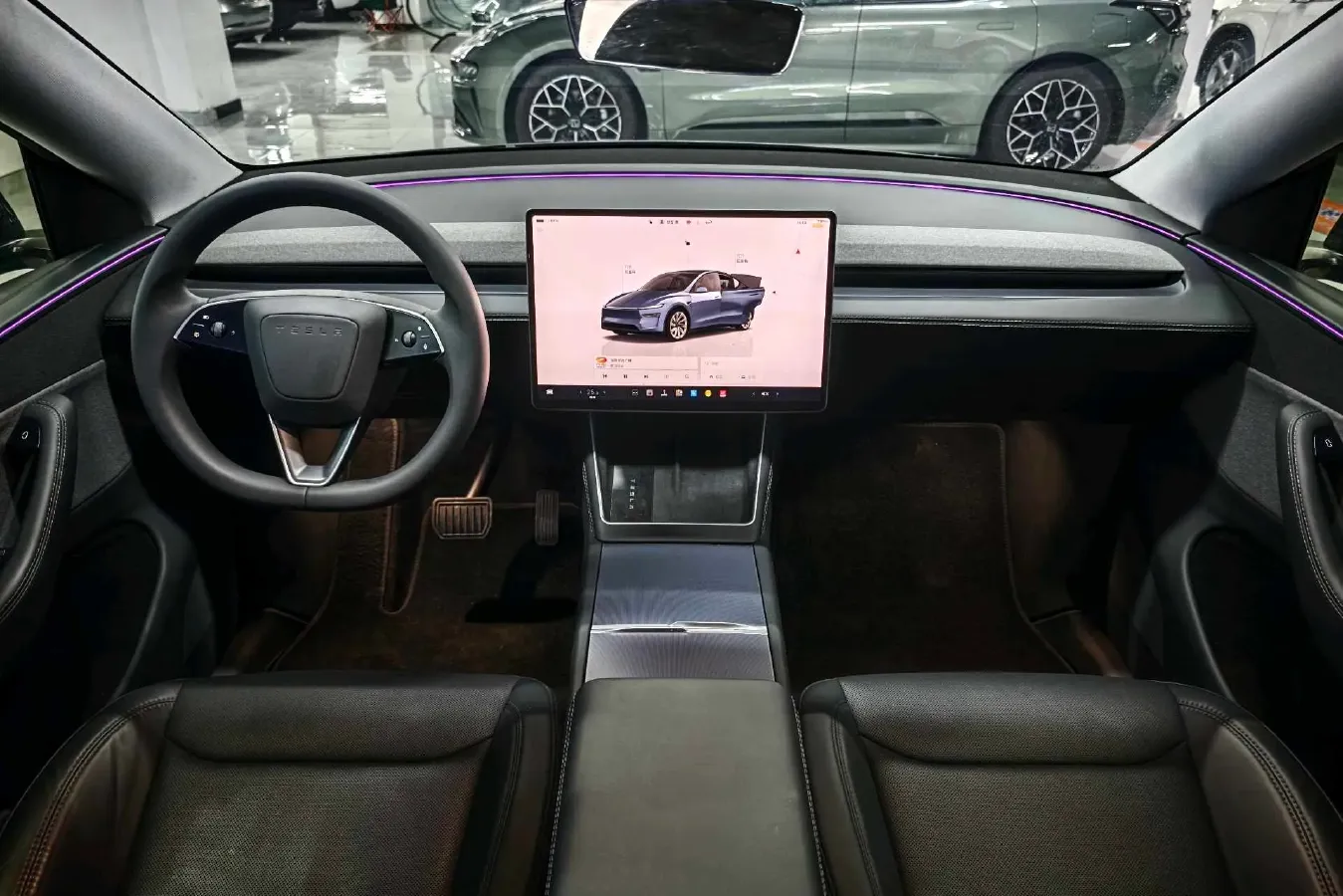 2025 Tesla Model Y BEV 62.5KWH,autocango,china used car exporter,china ev exporter,chinese used car exporter,chinese used ev exporter