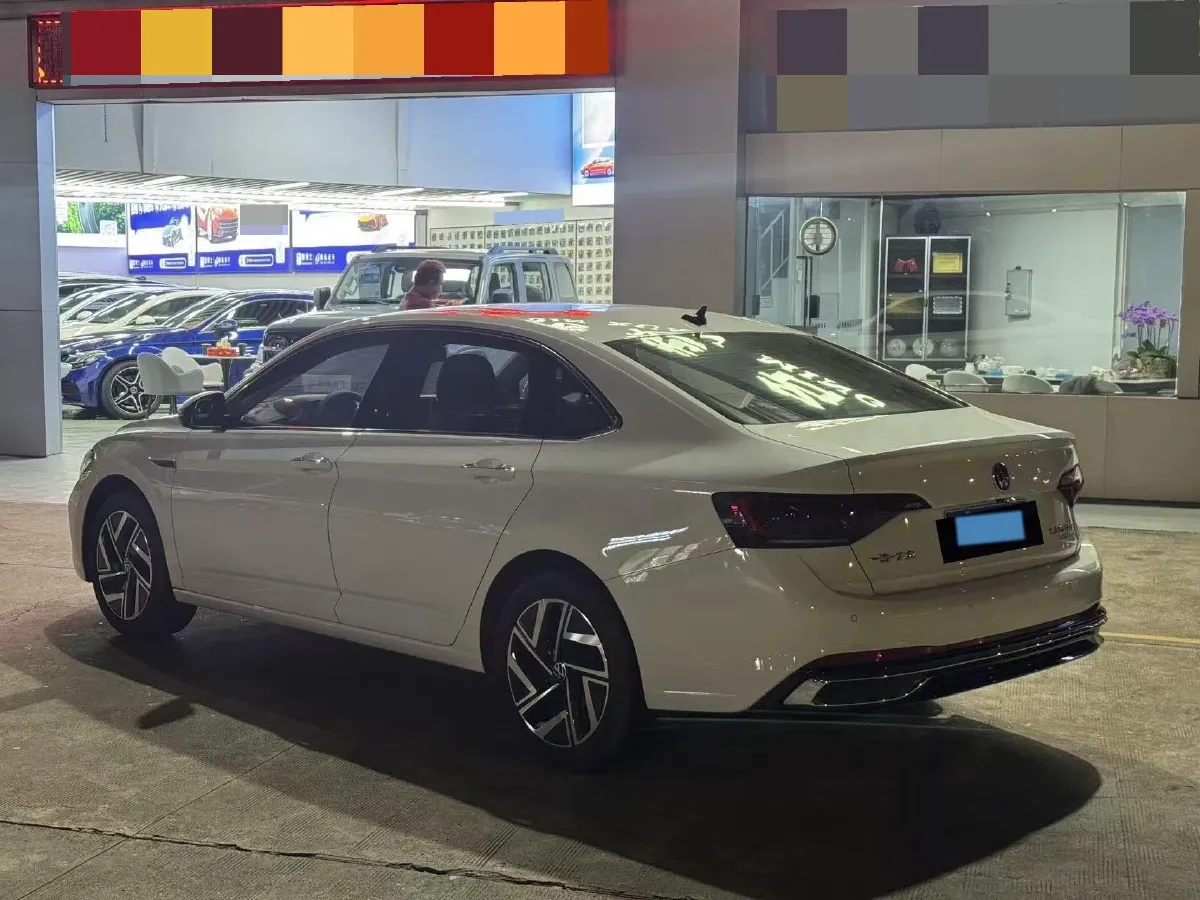 2024 Volkswagen Sagitar 1.5T 160HP L4 7DCT,autocango,china used car exporter,china ev exporter,chinese used car exporter,chinese used ev exporter