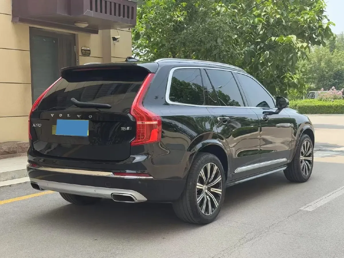 2020 Volvo XC90 2.0T 310HP L4 8AT,autocango,china used car exporter,china ev exporter,chinese used car exporter,chinese used ev exporter