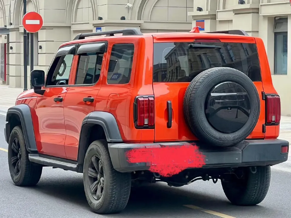 2023 Tank 300 2.0T 227HP L4 8AT,autocango,china used car exporter,china ev exporter,chinese used car exporter,chinese used ev exporter