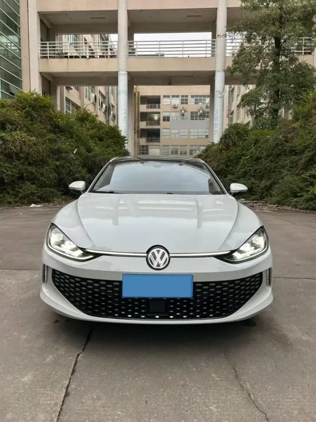 2023 Volkswagen Lamando 1.4T 150HP L4 7DCT,autocango,china used car exporter,china ev exporter,chinese used car exporter,chinese used ev exporter