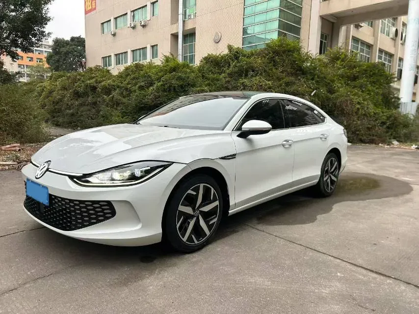 2023 Volkswagen Lamando 1.4T 150HP L4 7DCT,autocango,china used car exporter,china ev exporter,chinese used car exporter,chinese used ev exporter