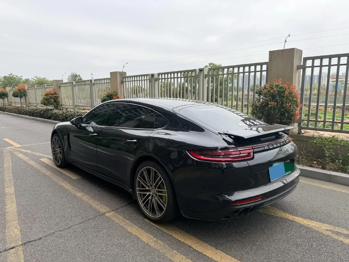 2017 Porsche Panamera 2.9T 330HP V6 8DCT PHEV,autocango,china used car exporter,china ev exporter,chinese used car exporter,chinese used ev exporter