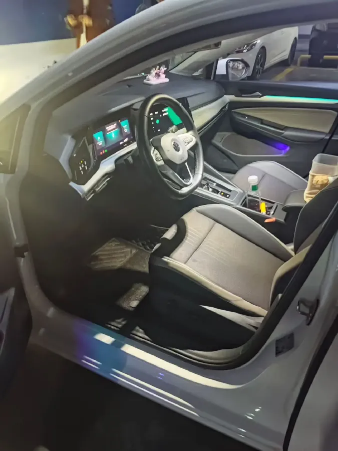 2021 Volkswagen Golf 1.4T 150HP L4 7DCT,autocango,china used car exporter,china ev exporter,chinese used car exporter,chinese used ev exporter