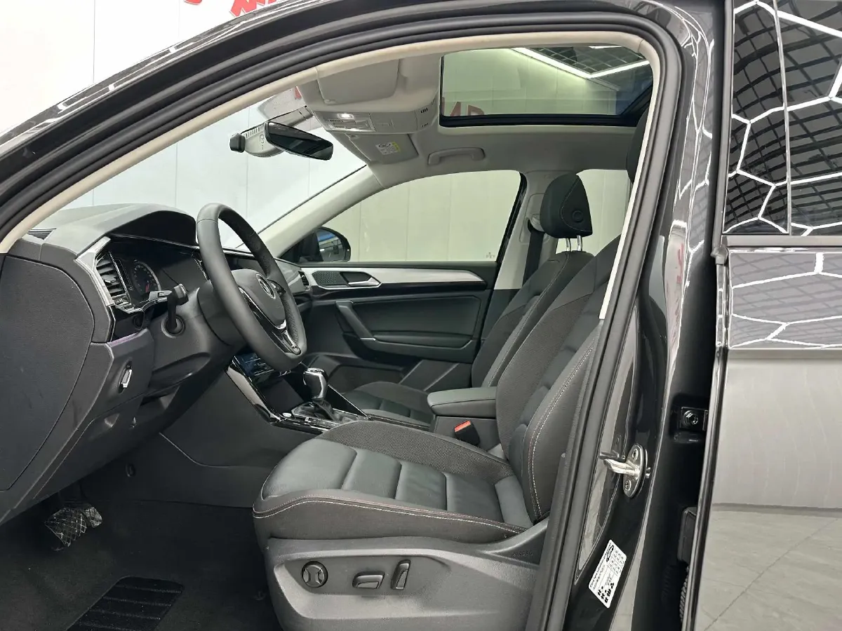 2022 Volkswagen Tayron 1.4T 150HP L4 7DCT,autocango,china used car exporter,china ev exporter,chinese used car exporter,chinese used ev exporter