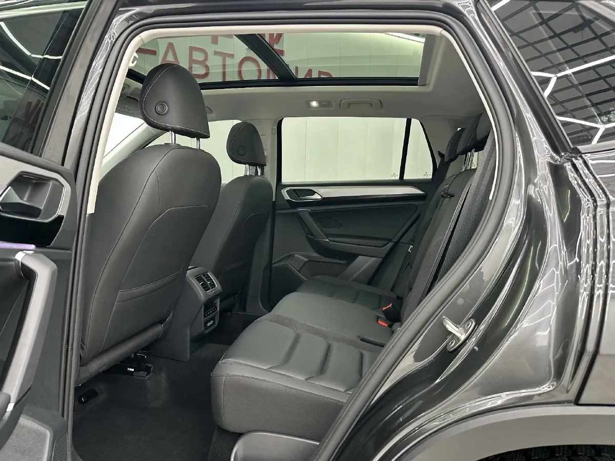 2022 Volkswagen Tayron 1.4T 150HP L4 7DCT,autocango,china used car exporter,china ev exporter,chinese used car exporter,chinese used ev exporter