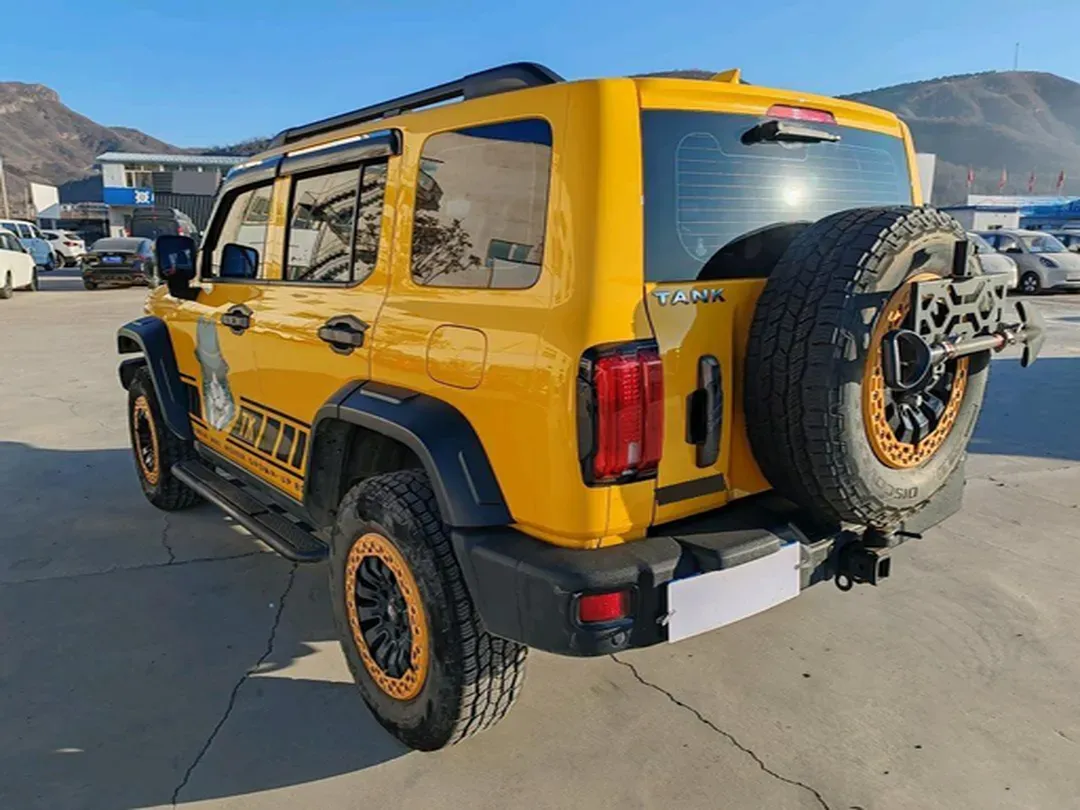 2022 Tank 300 2.0T 227HP L4 8AT,autocango,china used car exporter,china ev exporter,chinese used car exporter,chinese used ev exporter