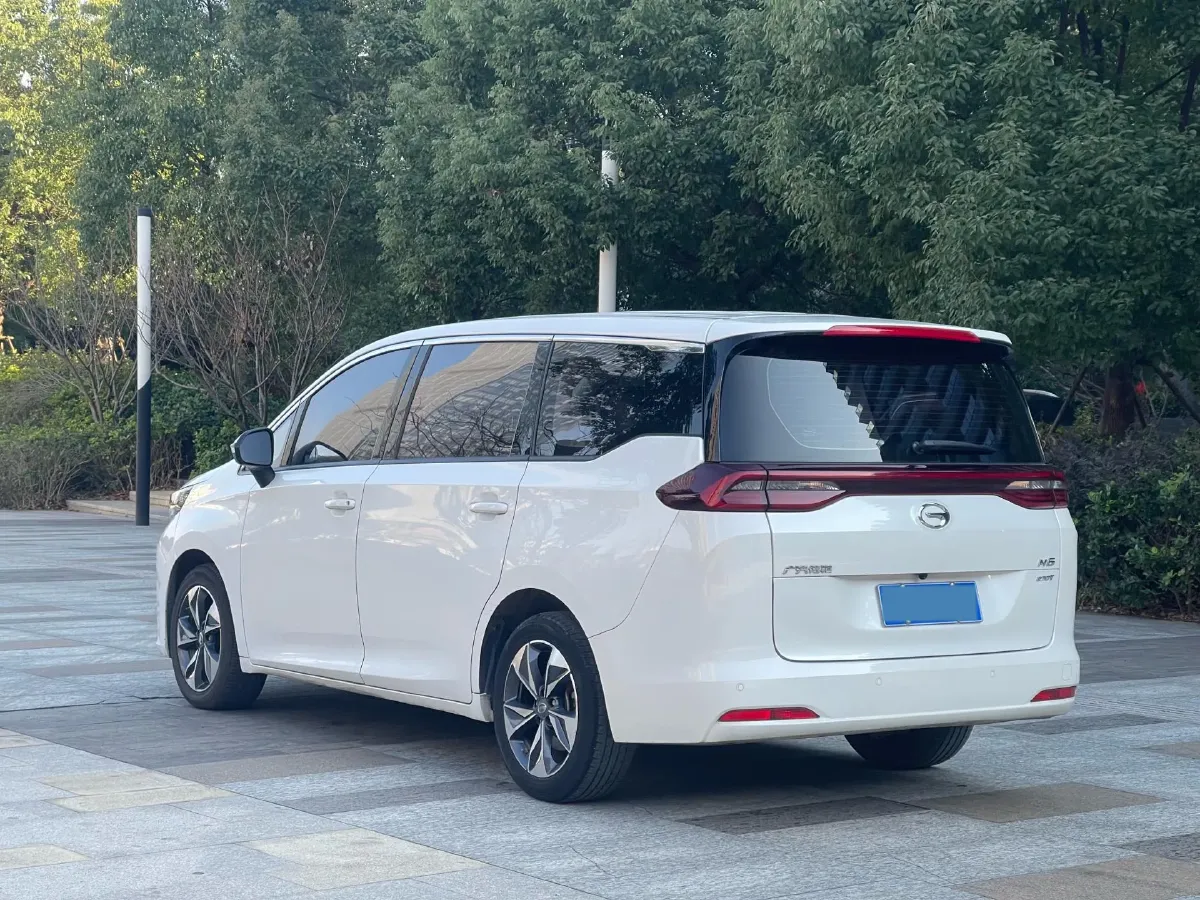 2021 GAC Trumpchi M6 1.5T 169HP L4 7DCT,autocango,china used car exporter,china ev exporter,chinese used car exporter,chinese used ev exporter