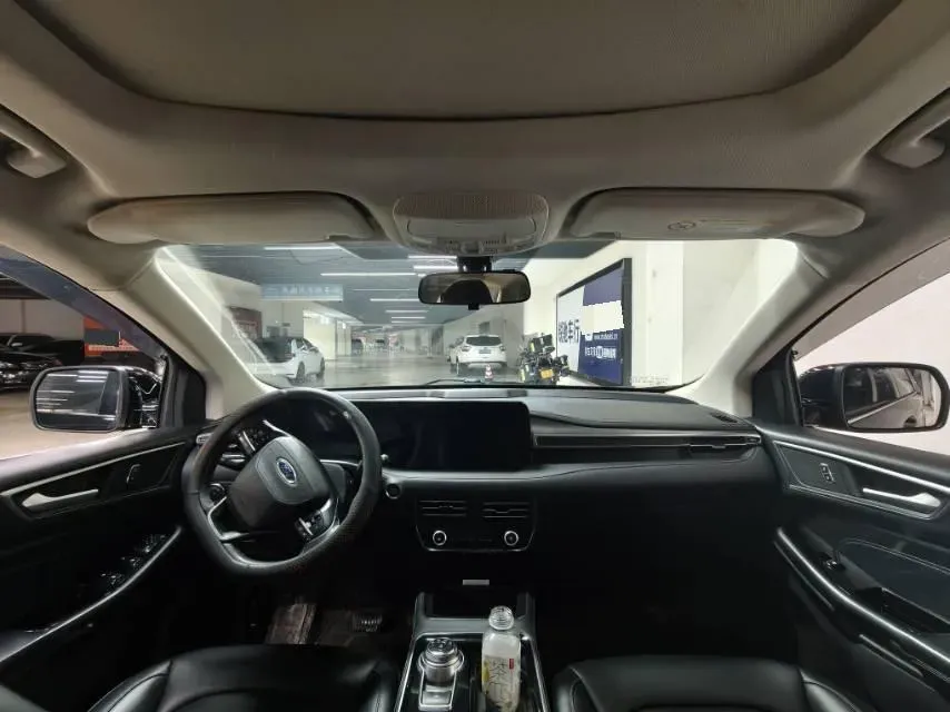 2021 Ford Edge 2.0T 245HP L4 8AT,autocango,china used car exporter,china ev exporter,chinese used car exporter,chinese used ev exporter